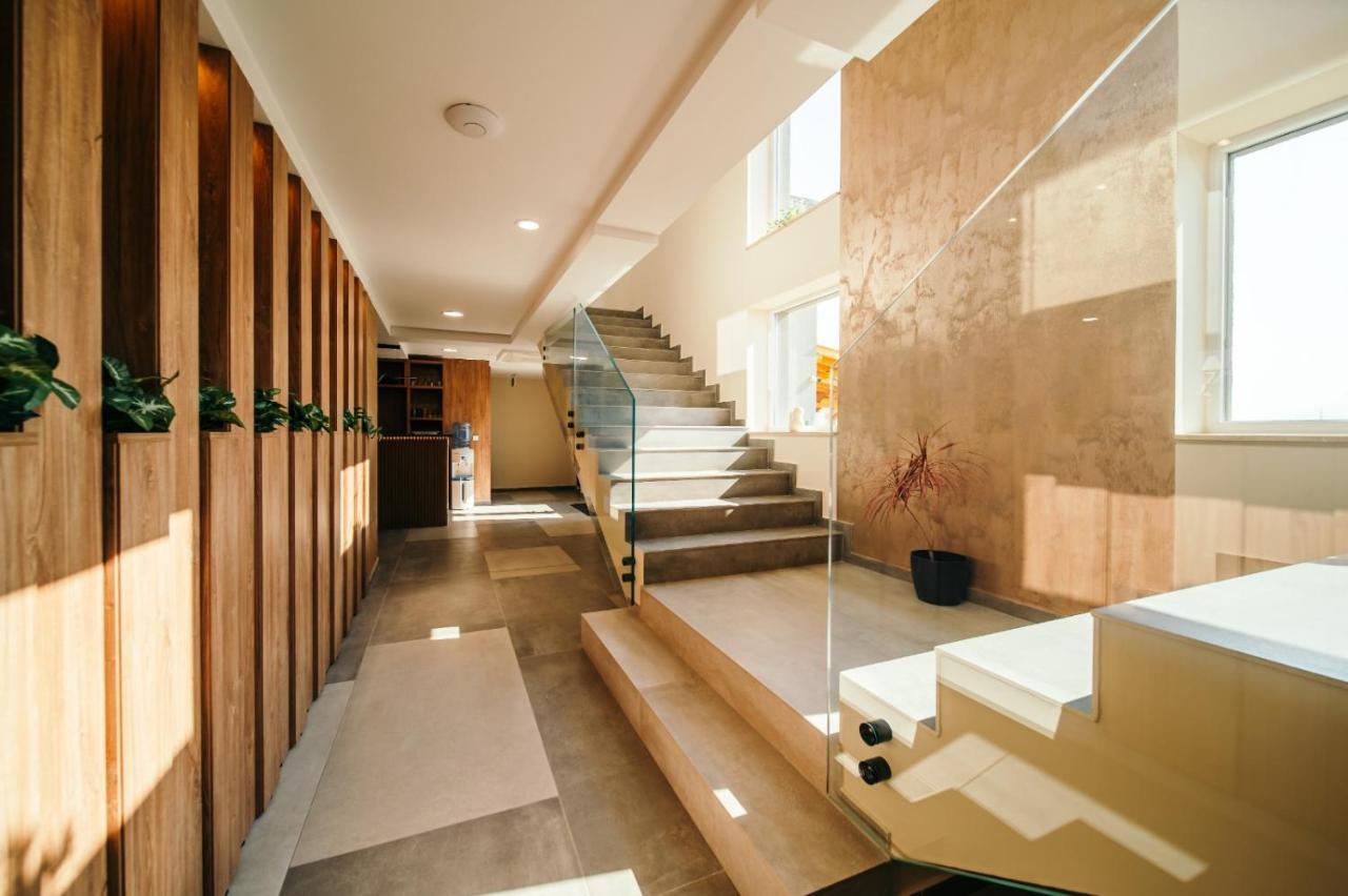 Hotel Rk Ghimbav المظهر الخارجي الصورة