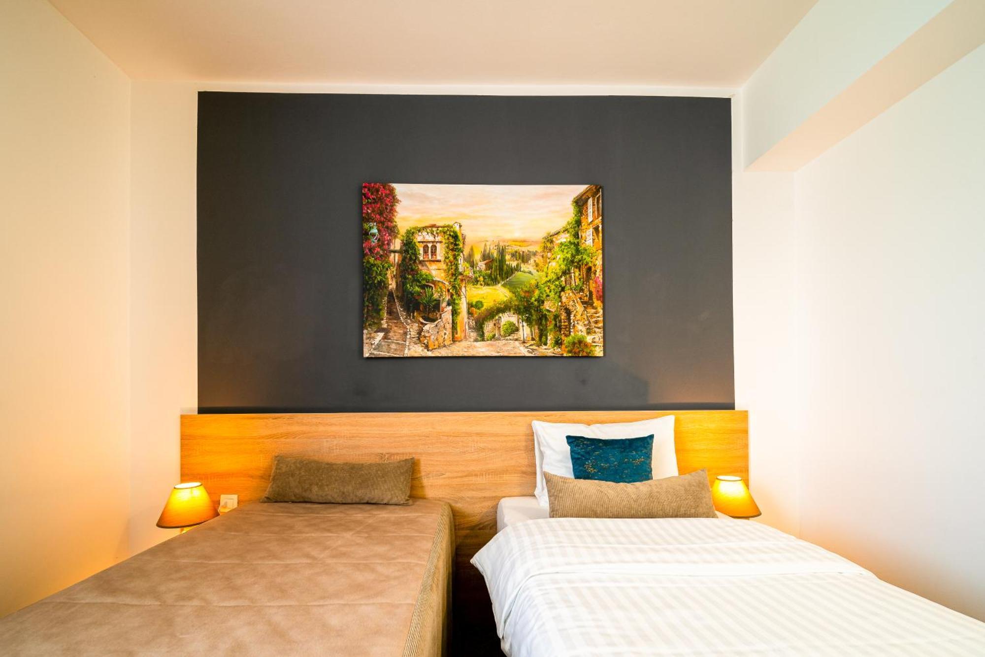 Hotel Rk Ghimbav المظهر الخارجي الصورة